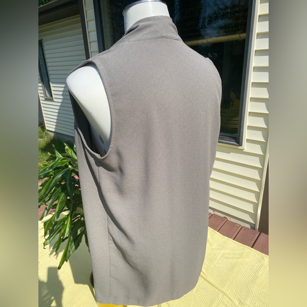 Suzy Sheer Women’s Medium Green Vest/ Shawl - Picture 4 of 6